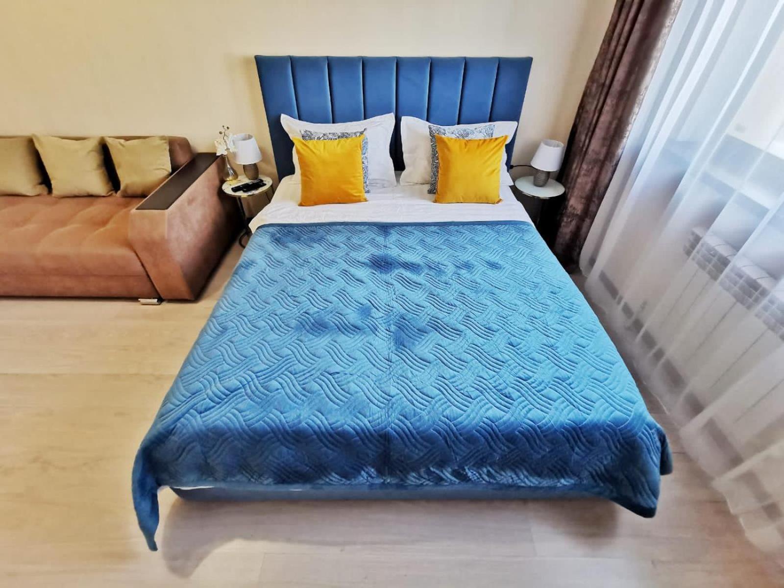 Apartment Dzhetysuskaya 4