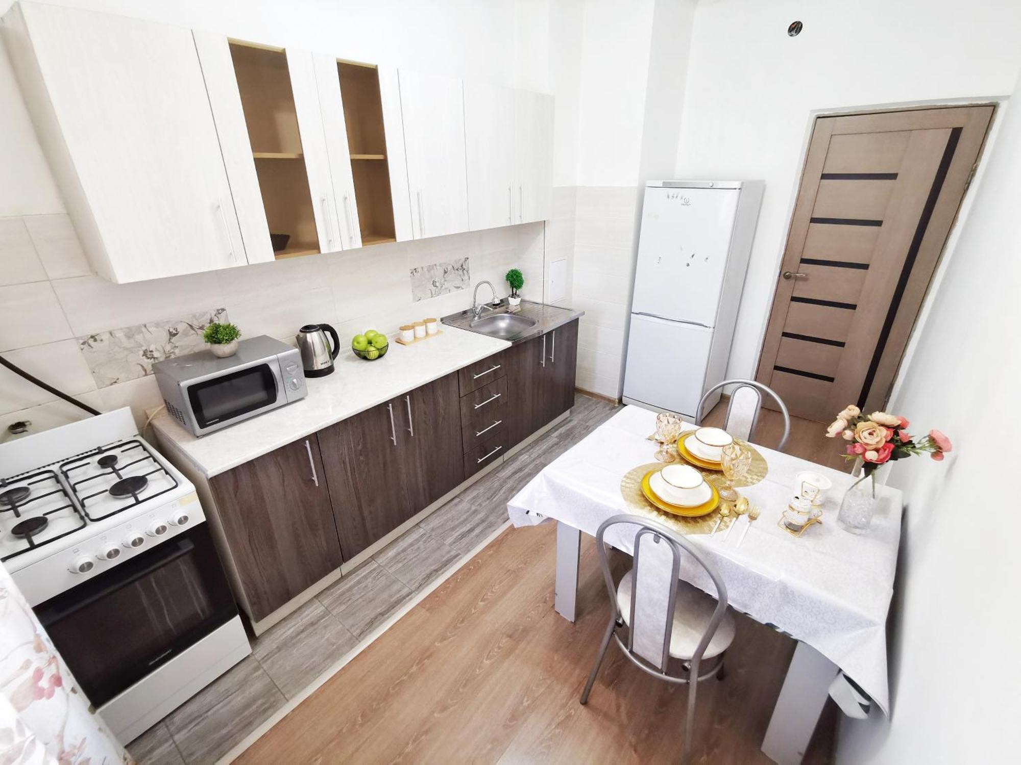 Dzhetysuskaya 4 Apartment