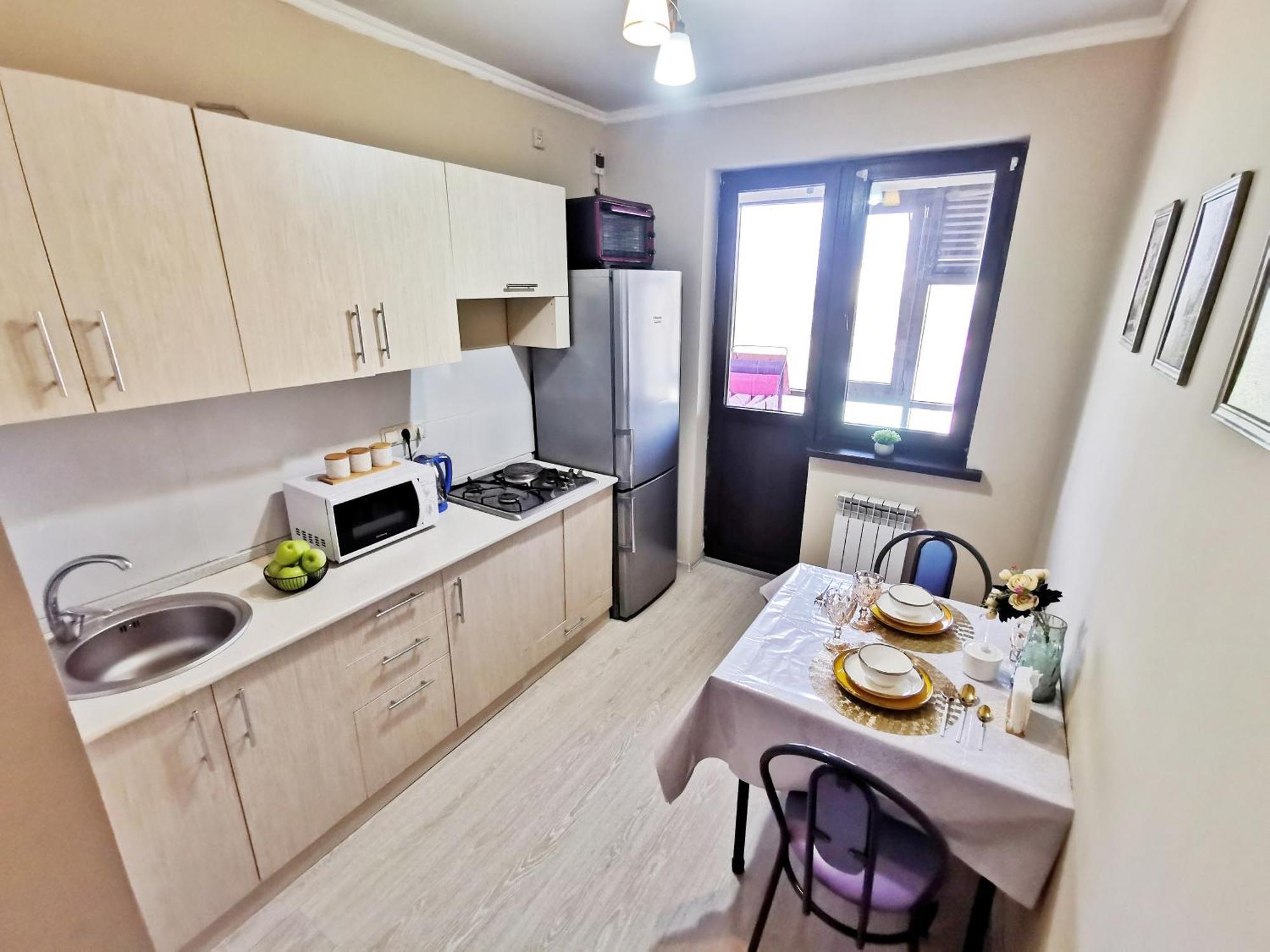 Dzhetysuskaya 4 Apartment