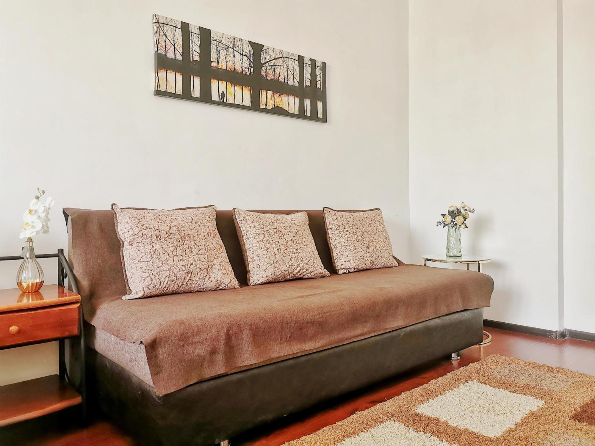 Dzhetysuskaya 4 Apartment