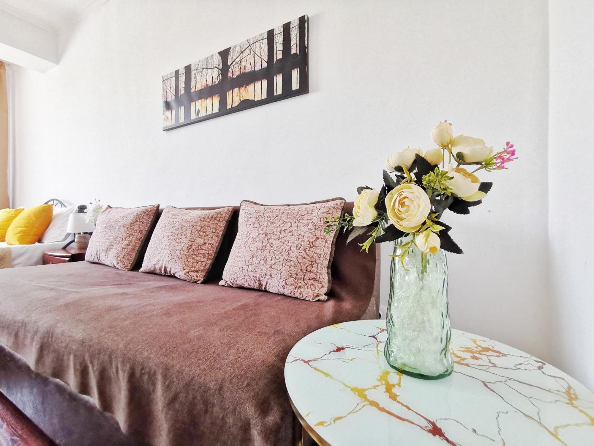 Dzhetysuskaya 4 Apartment